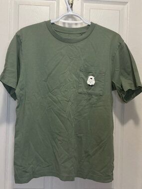 Uniqlo x Spy x Family female t-shirt in green. Used. See photo.